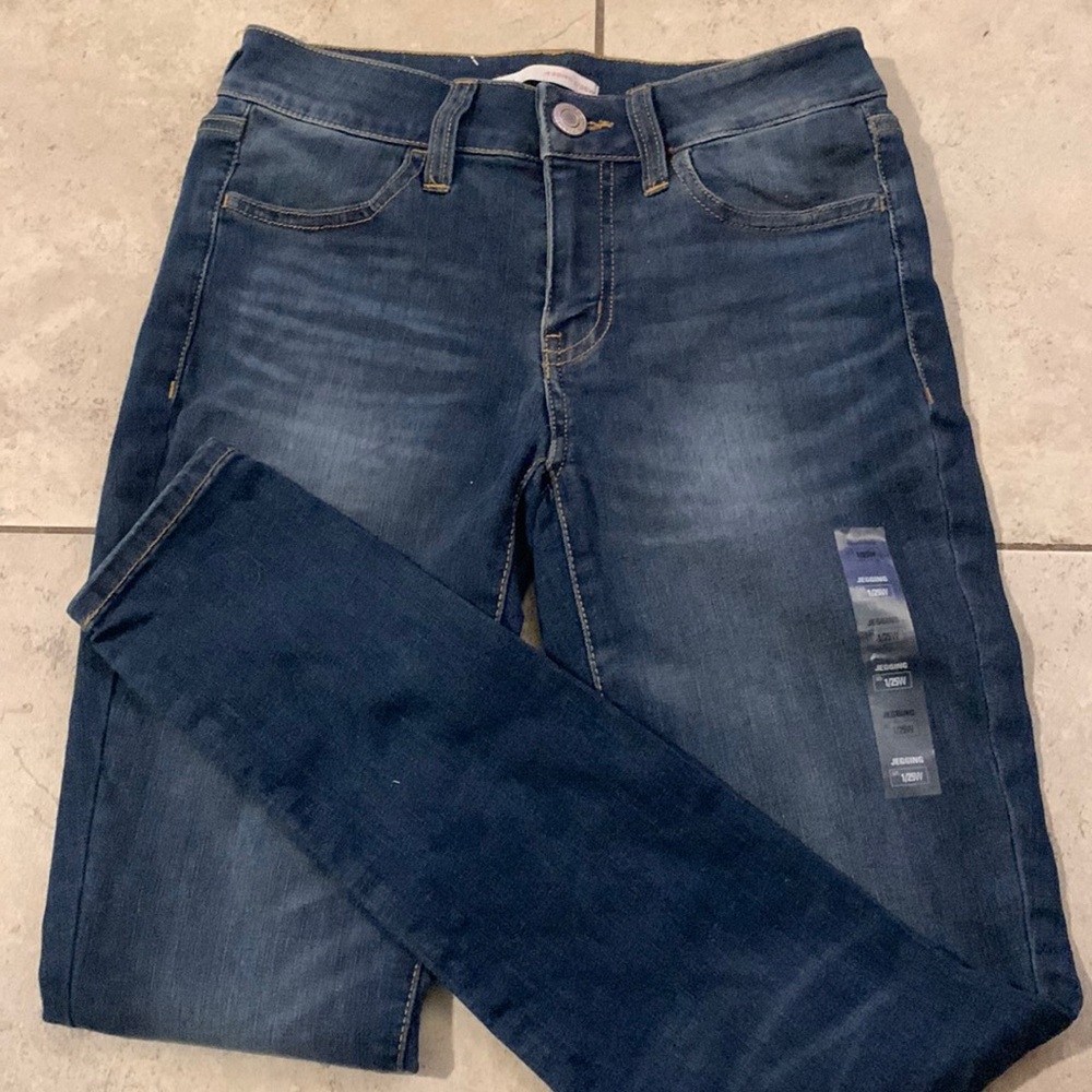 So jegging jeans